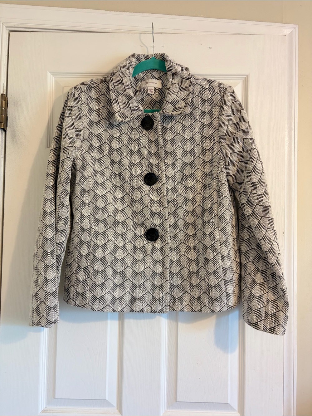 JM Collection Gray Patterned Button-Front Blazer medium - Picture 2 of 8